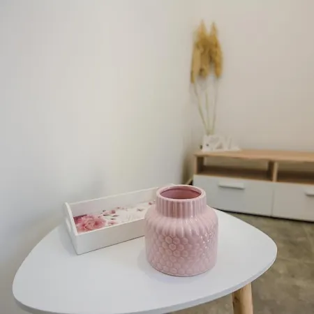 Lovely M&k In Peaceful Area - 자다르
