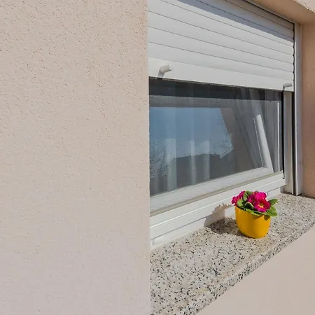 Lovely M&k In Peaceful Area - Apartment *