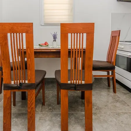 דירה Lovely M&k In Peaceful Area -