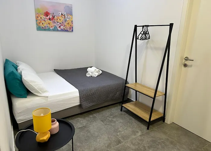 Lovely M&k In Peaceful Area - Zadar